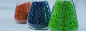 Compounds produits de Treffert: Polymère brut granules de couleur dans différentes nuances